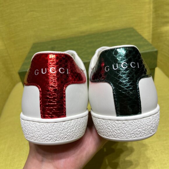 Gucci White Sneakers with Red and Green Stripes - Picture 6 of 9